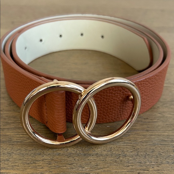 Torrid Faux  Leather Belt with Dual Ring Gold Buckle. Cognac Color. Size 00. - Picture 1 of 8